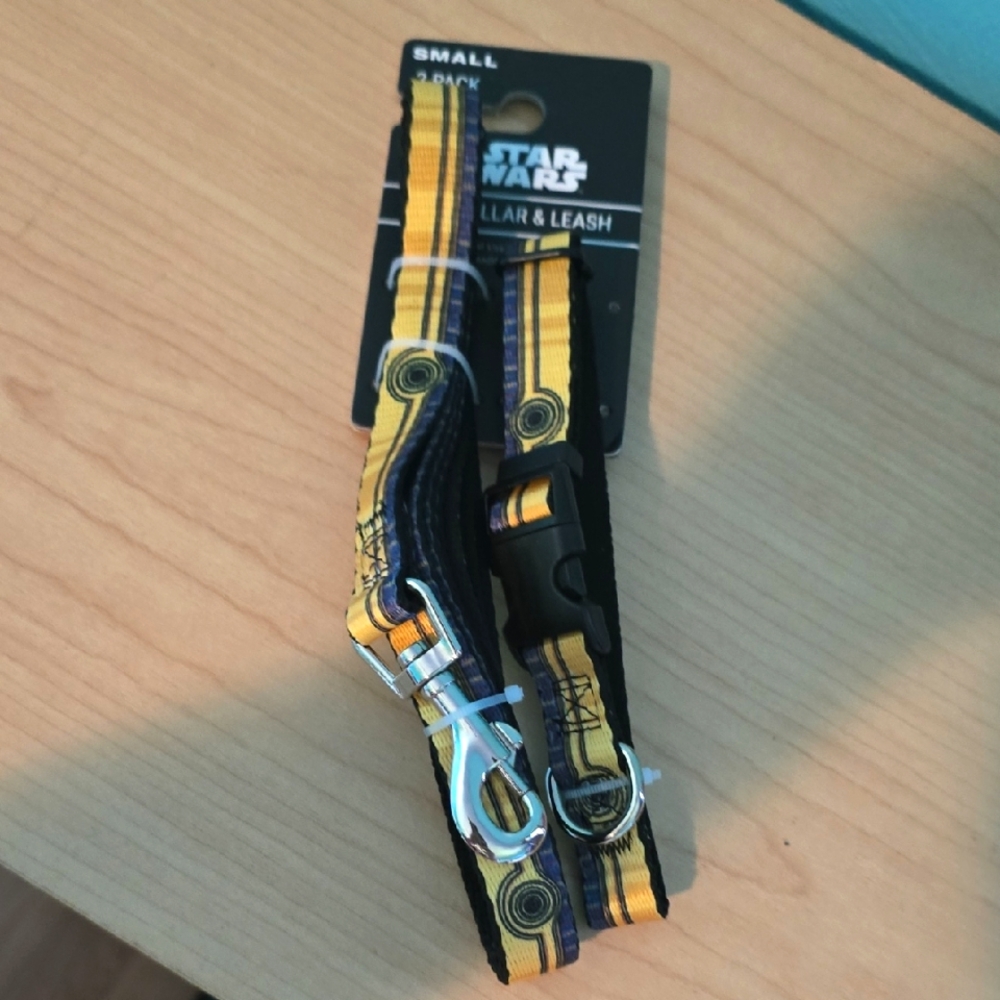 Star Wars C3-PO Pet Collar and Leash